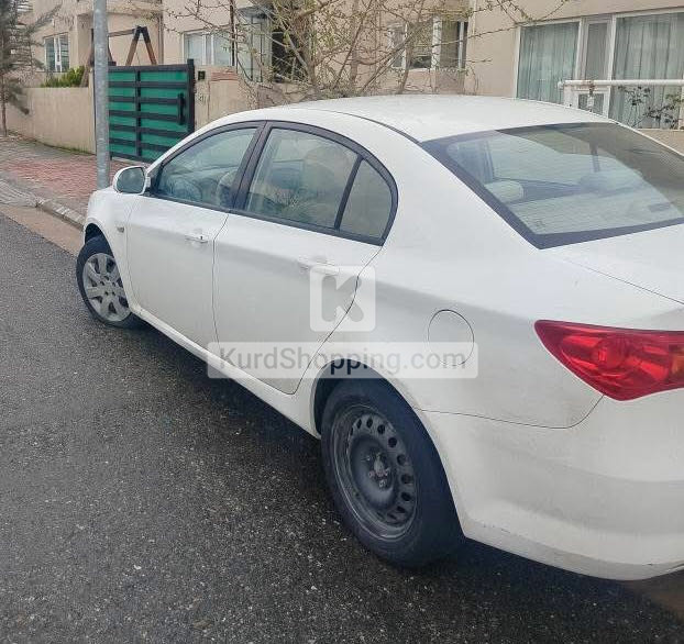 MG 3 2012