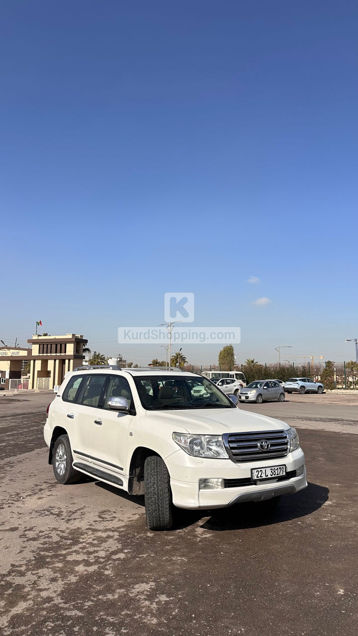 Toyota Landcruiser 2011