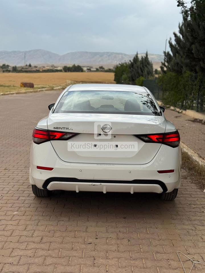 Nissan Sentra 2025