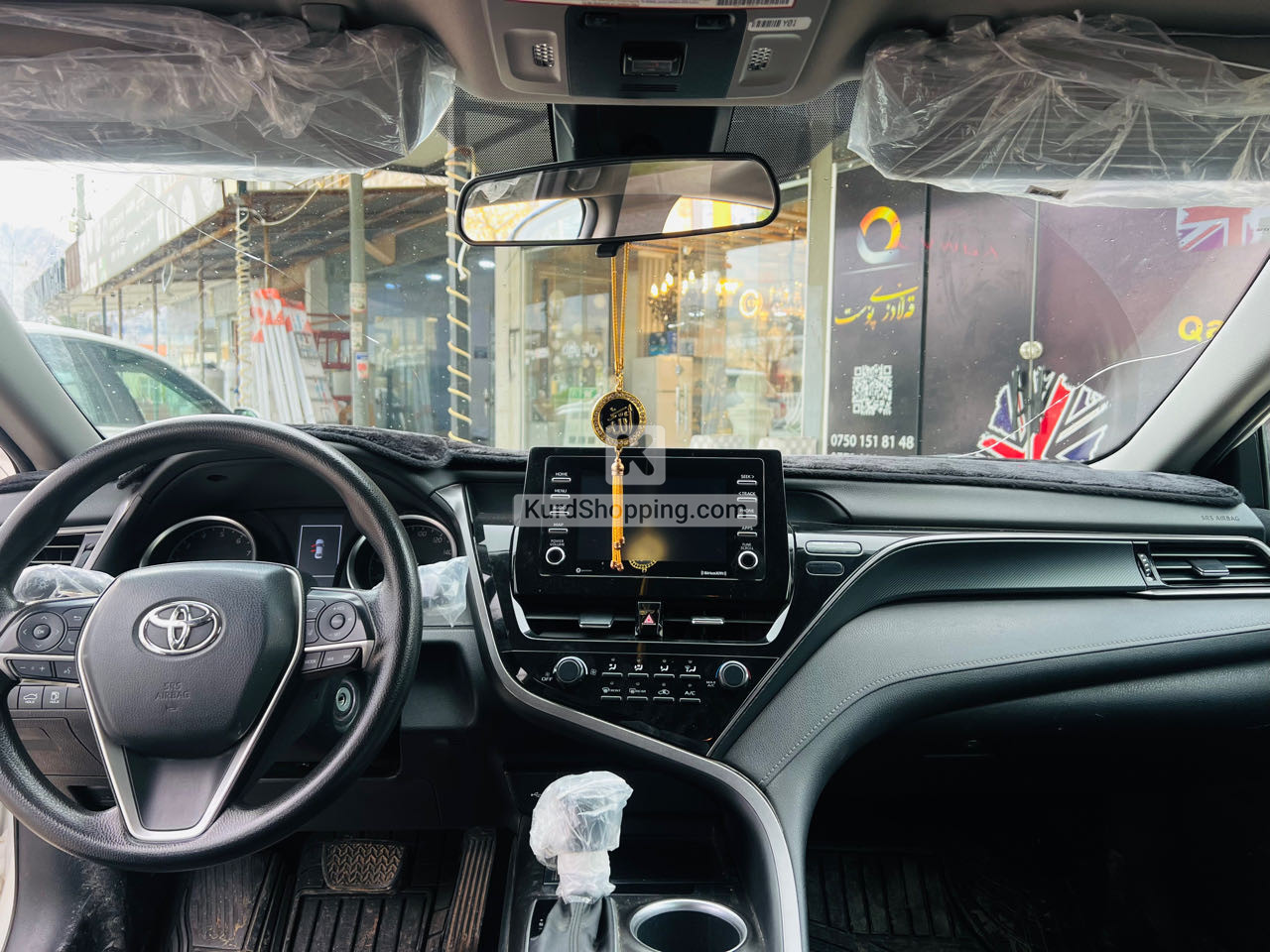 Toyota Camry 2021