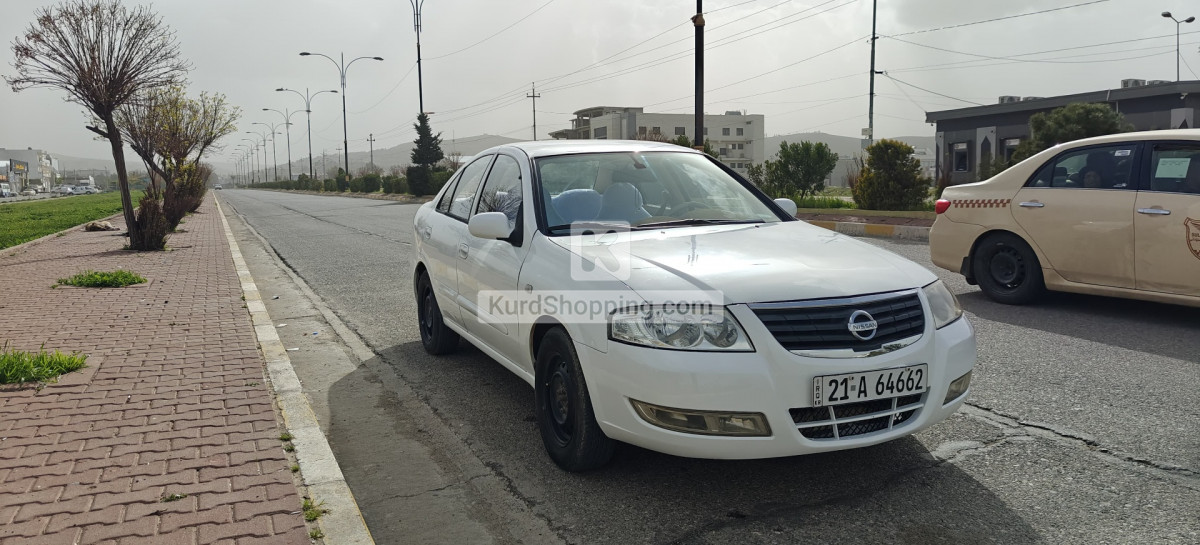 Nissan Sunny 2010