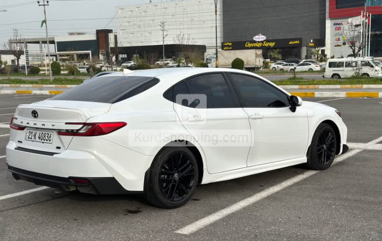 Toyota Camry 2025