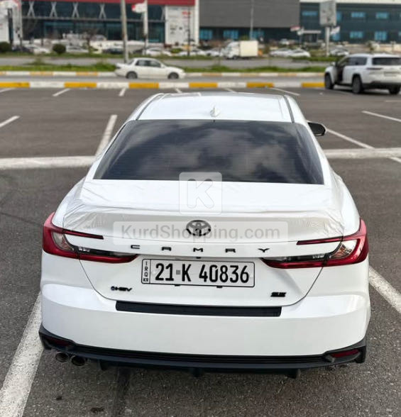 Toyota Camry 2025