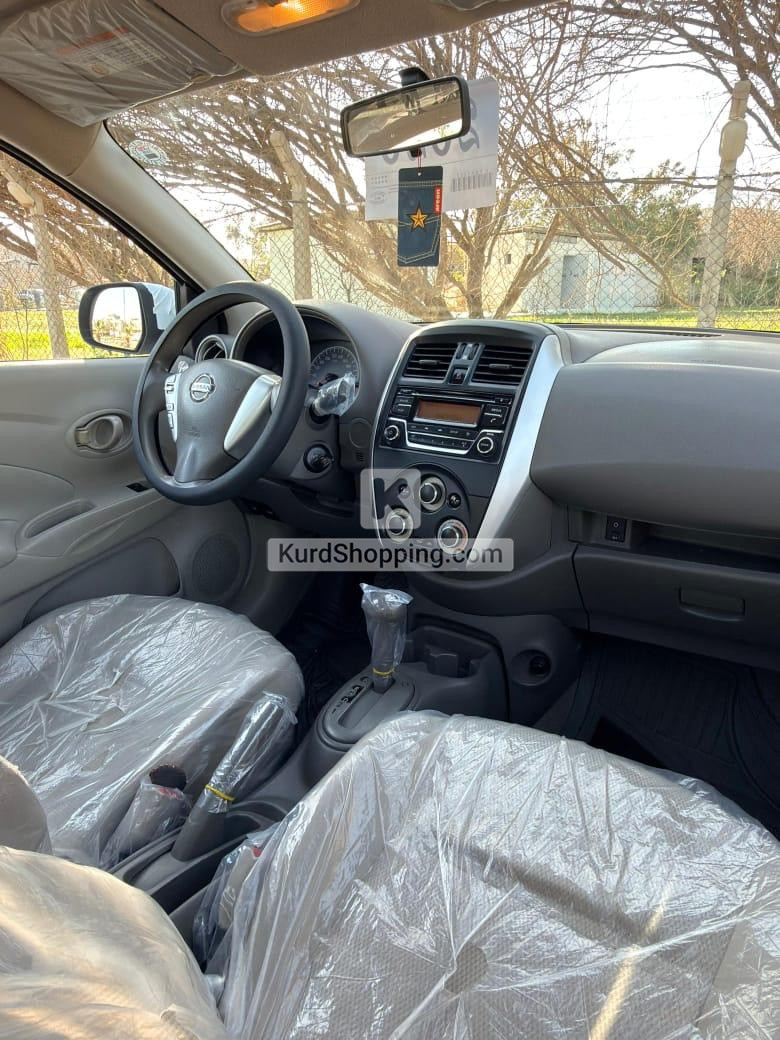 Nissan Sunny 2020