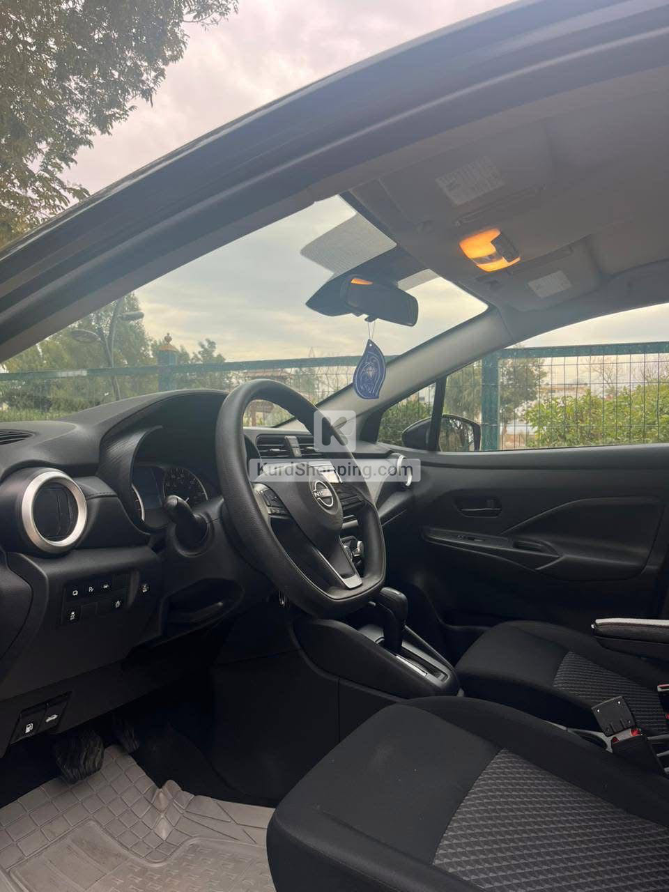 Nissan Versa 2023