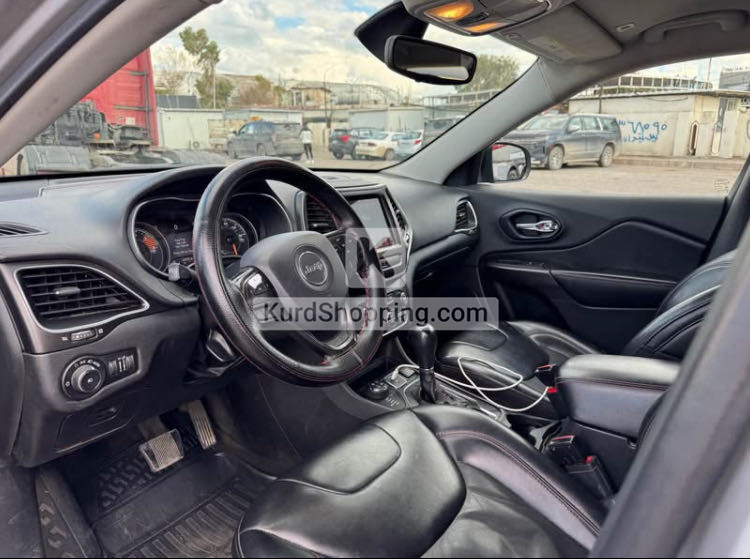 Jeep Cherokee 2019