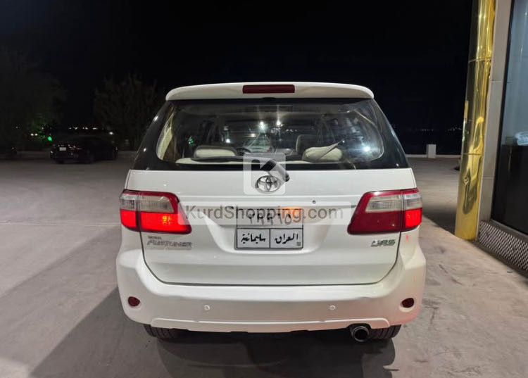 Toyota Fortuner 2011
