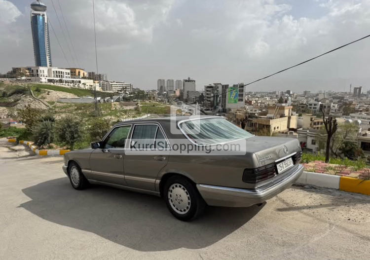 Mercedes Benz 300 1985