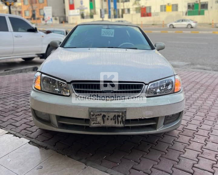 Nissan Sunny 2004
