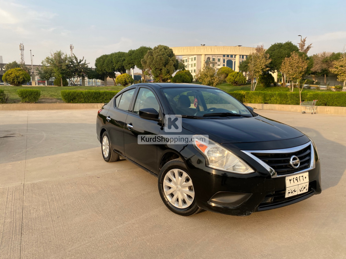 Nissan Versa 2019 SV Clean