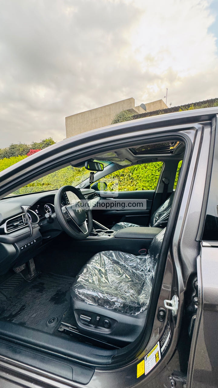 Toyota Camry 2023