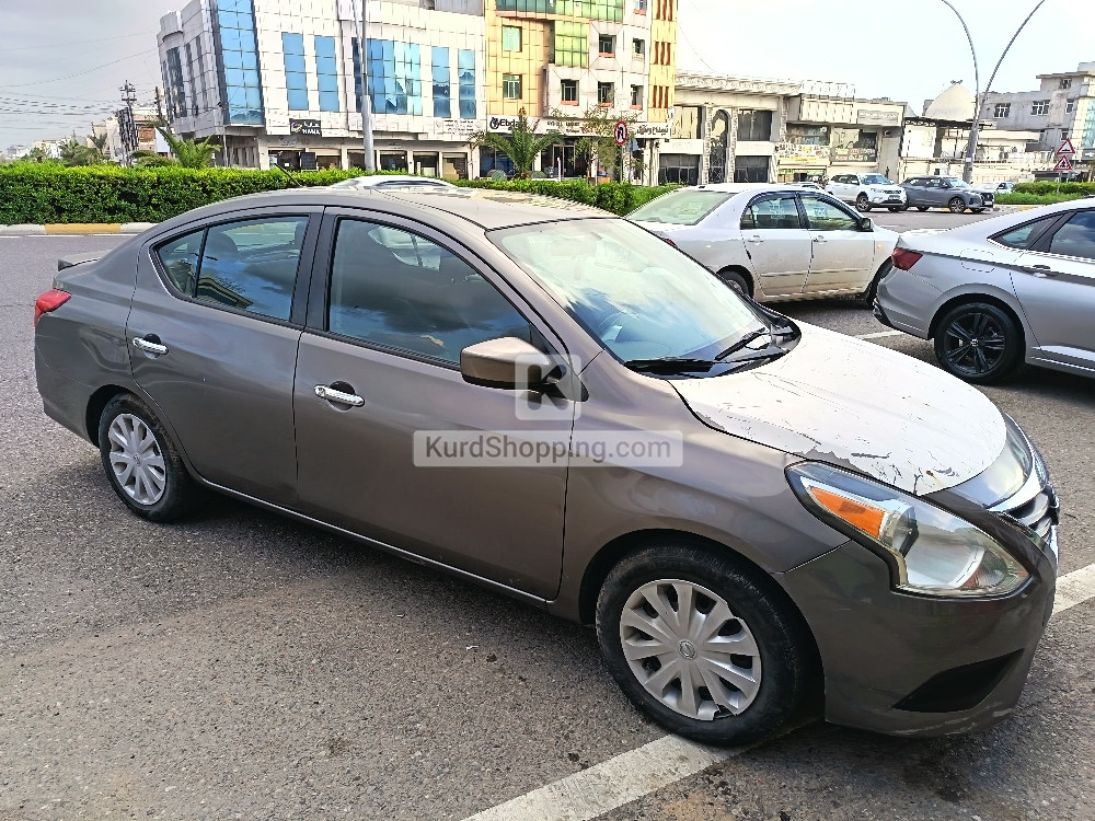 Nissan Versa 2016