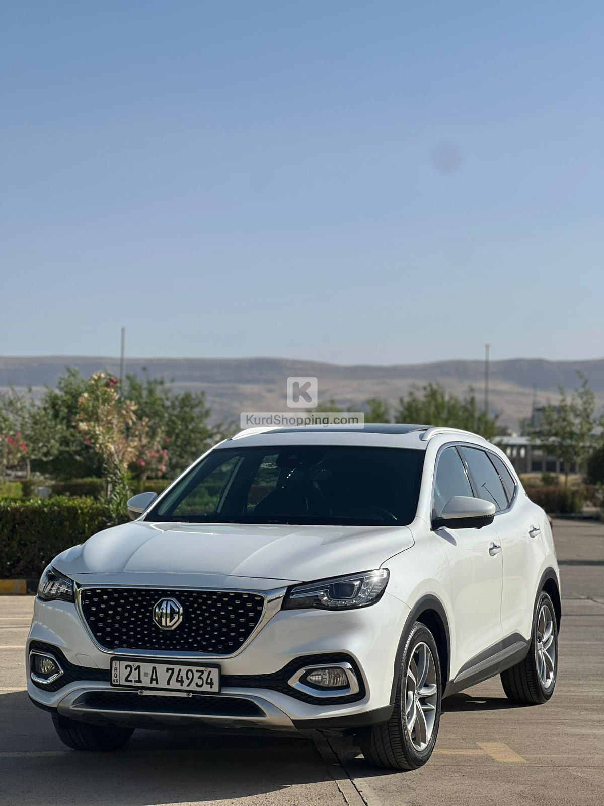 MG HS 2022