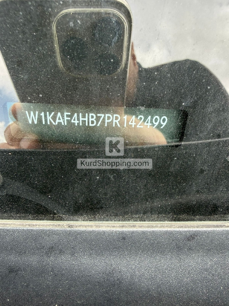 Mercedes Benz C300 2023