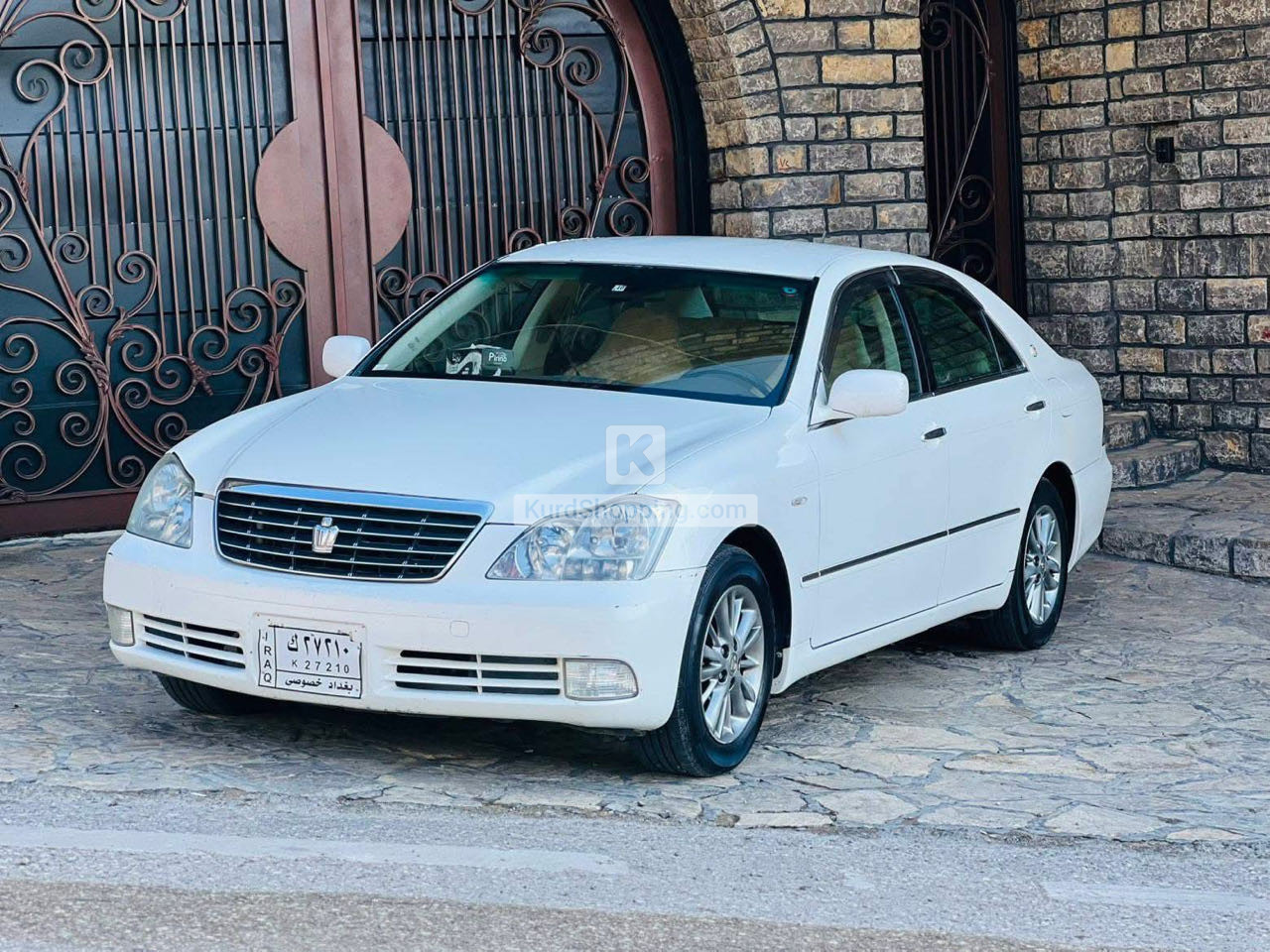 Toyota Super Crown 2005