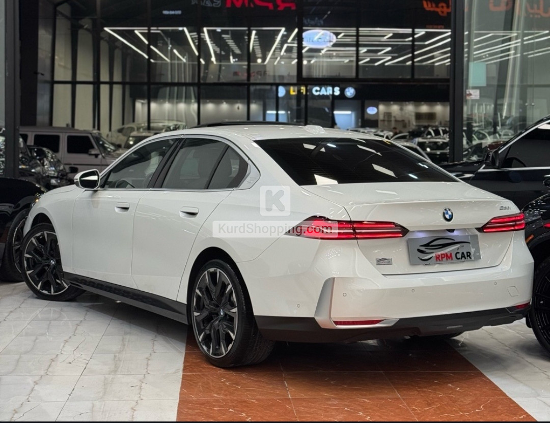 BMW 5 Series 2024