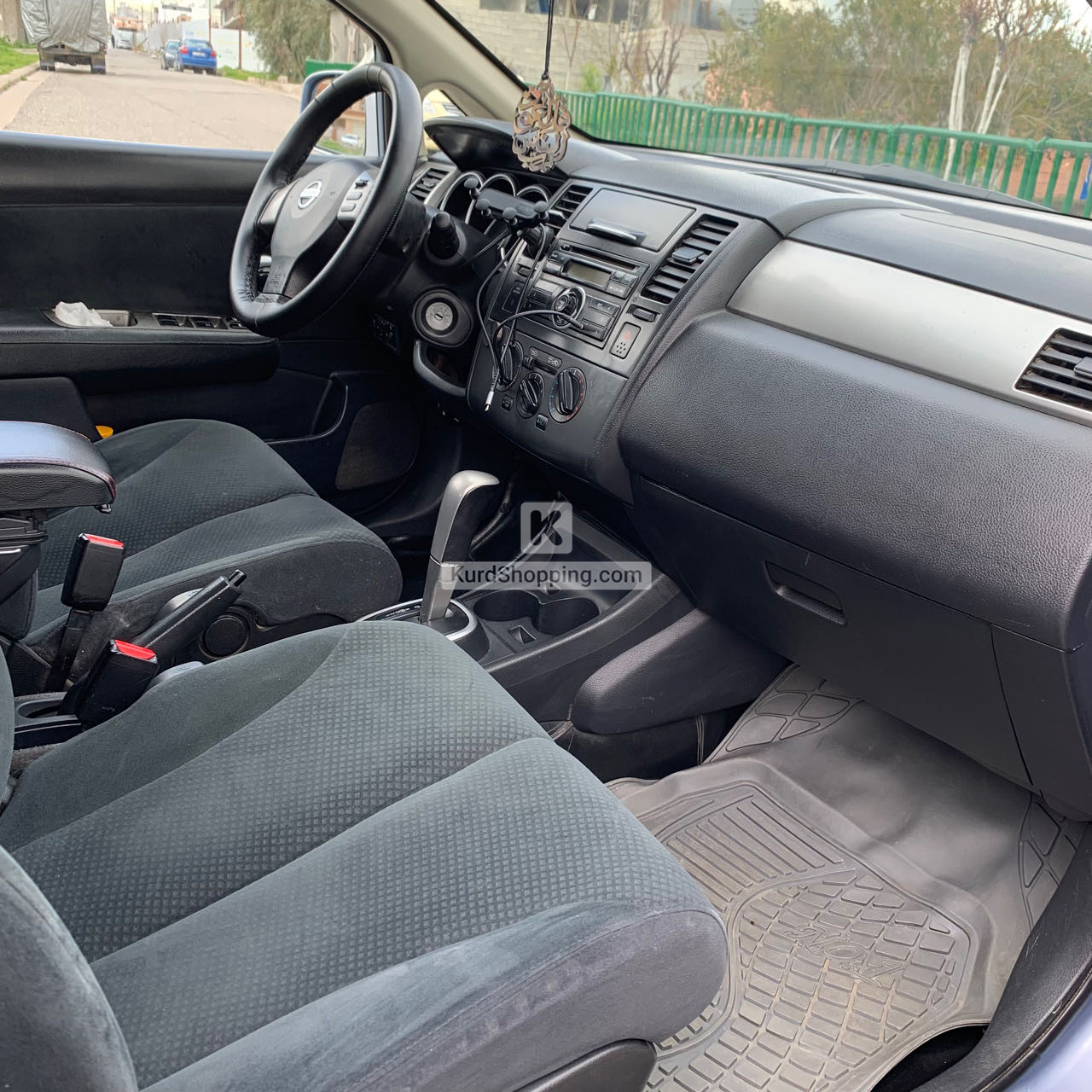 Nissan Versa 2012
