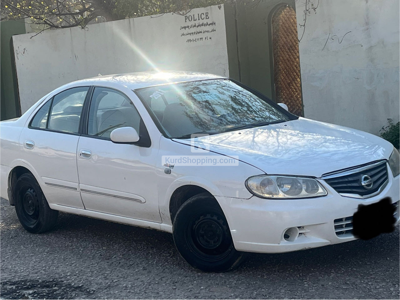 Nissan Sunny 2011