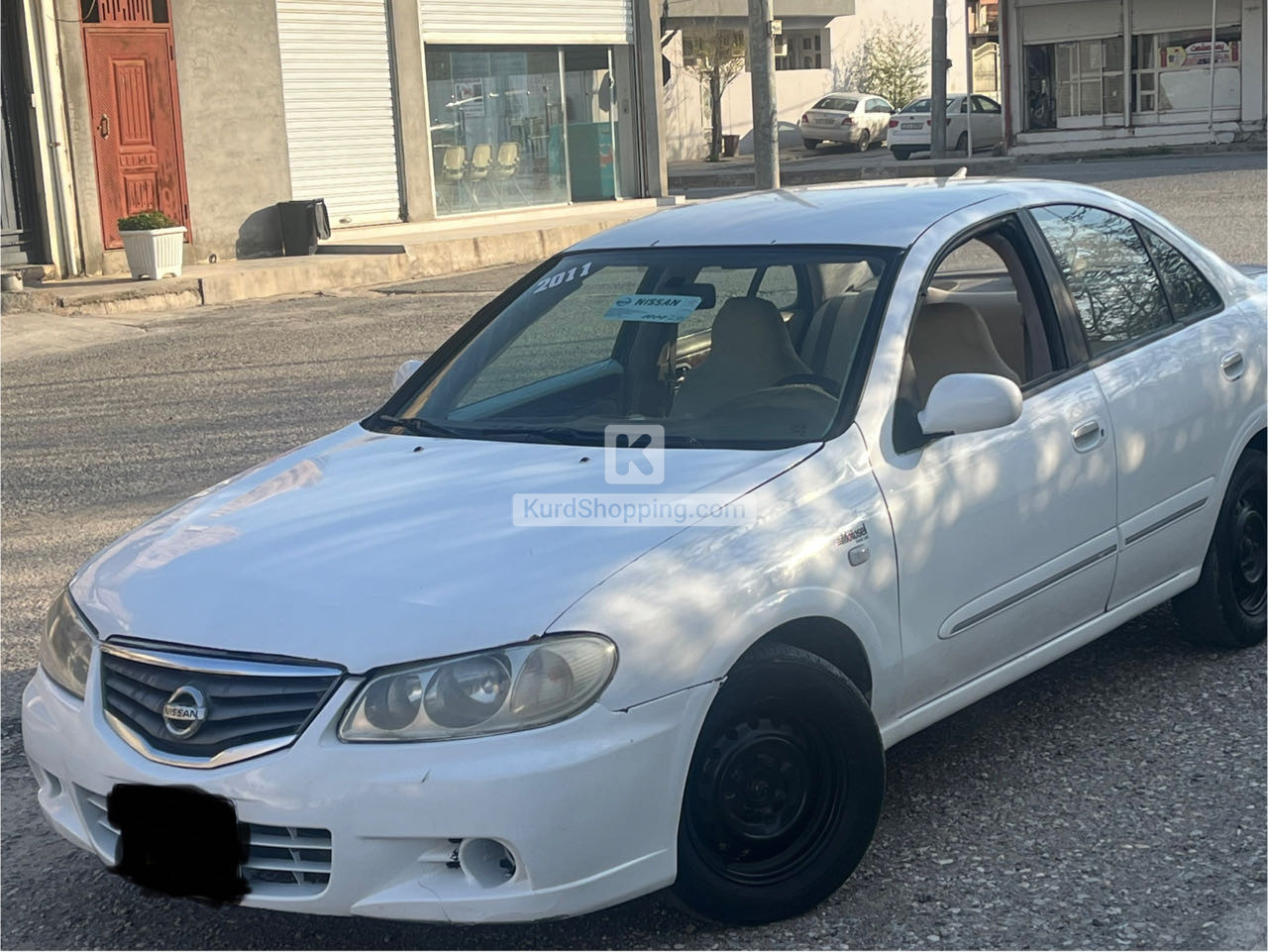 Nissan Sunny 2011