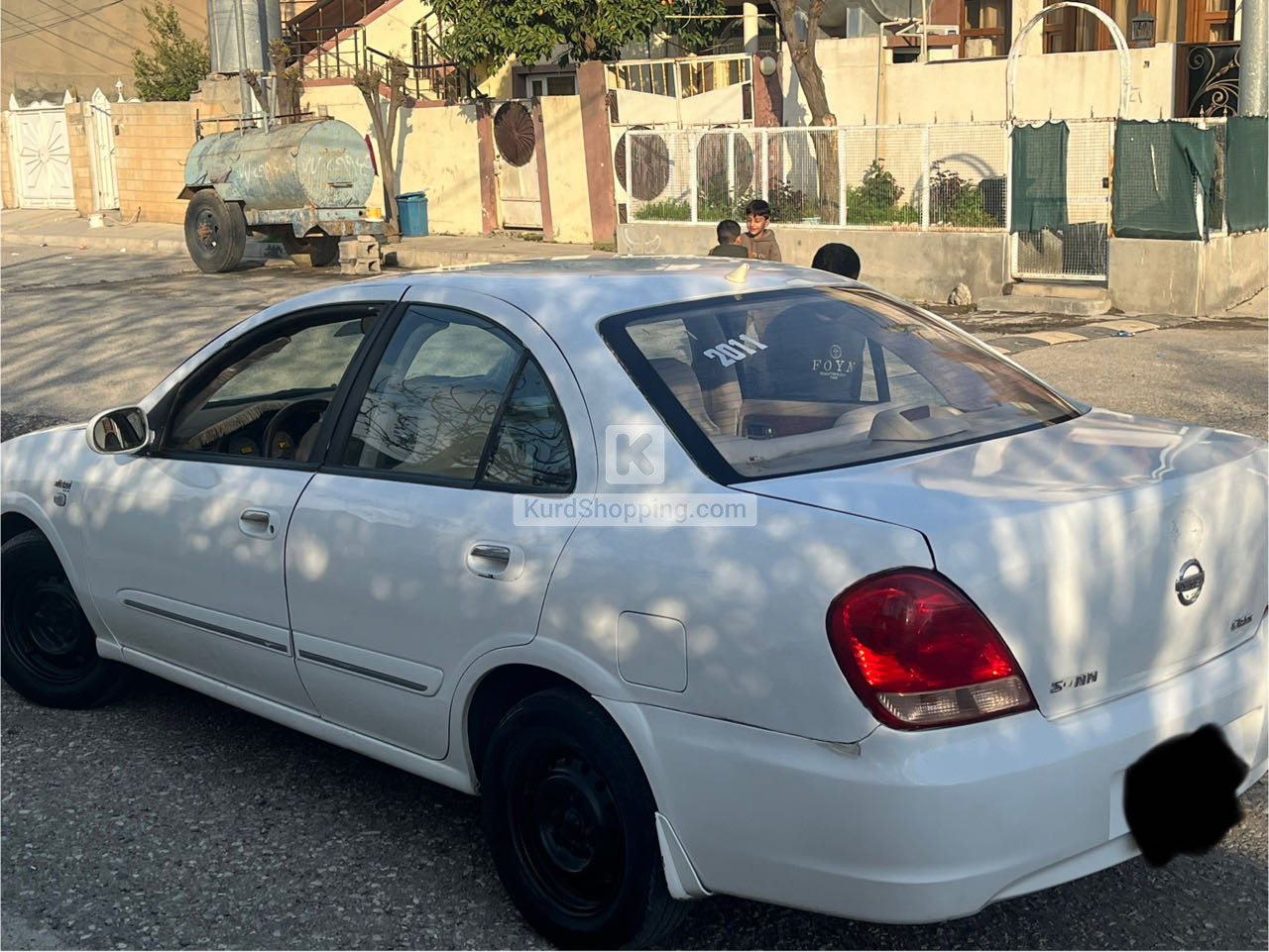 Nissan Sunny 2011