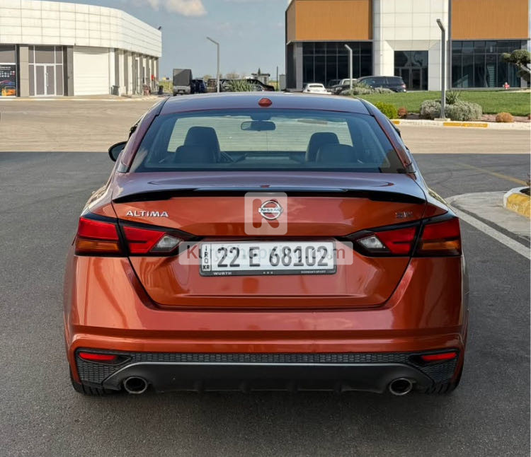 Nissan Altima 2019