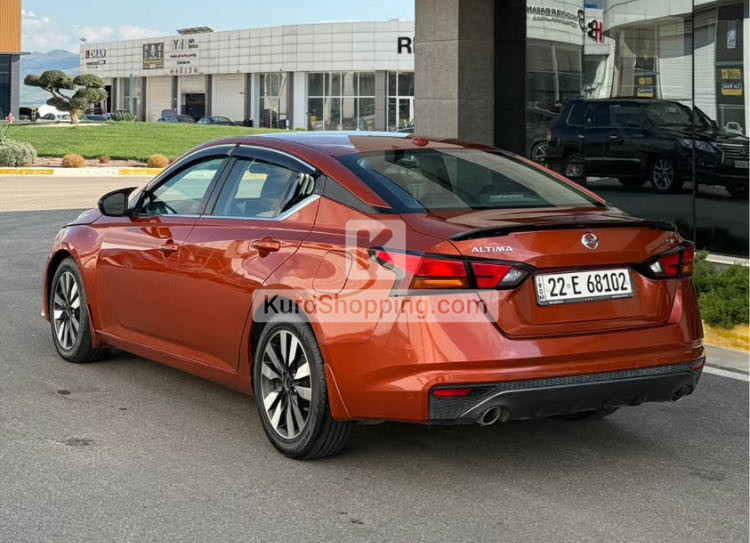 Nissan Altima 2019