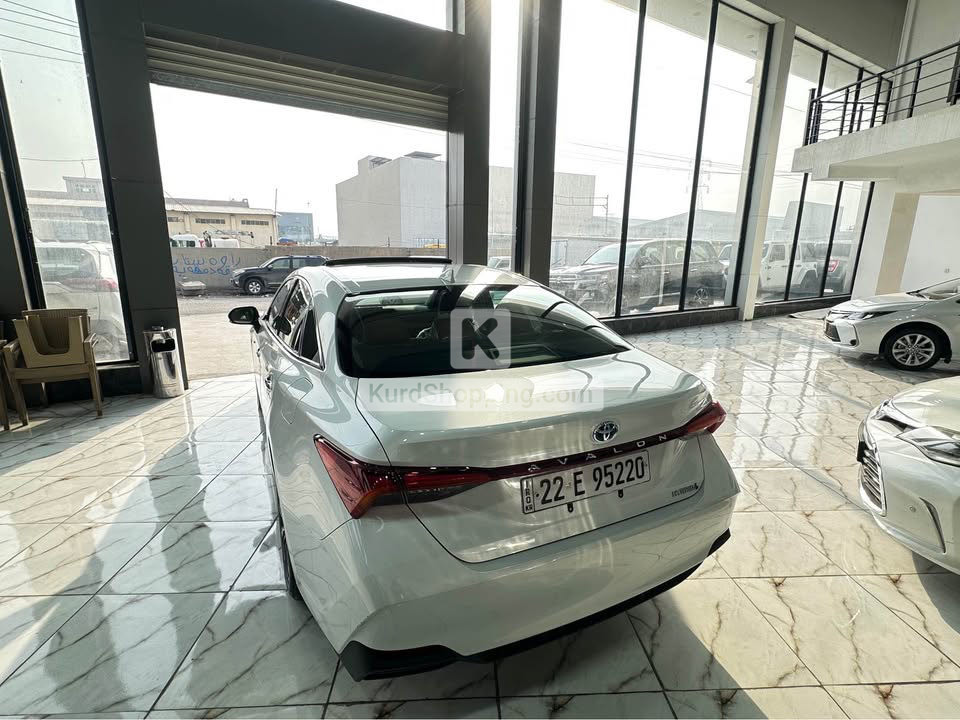 Toyota Avalon 2024