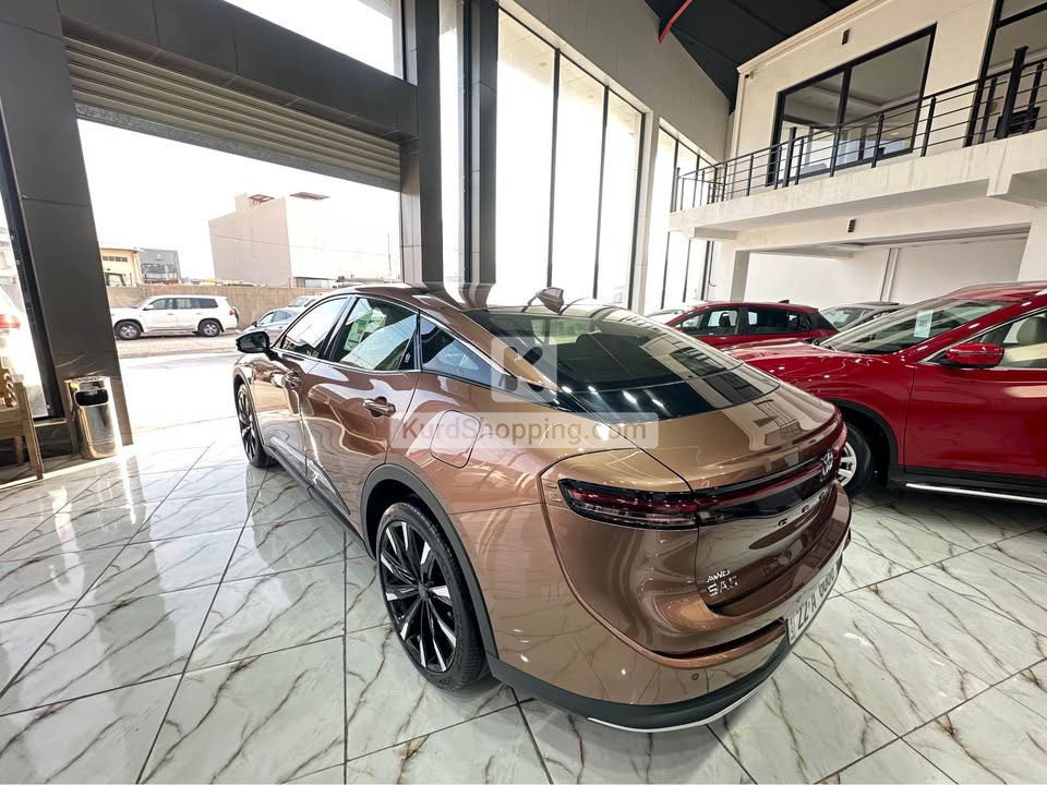 Toyota Super Crown 2024