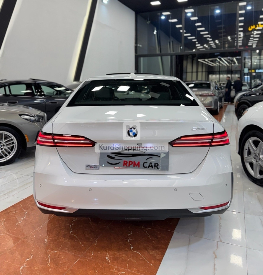 BMW 5 Series 2025