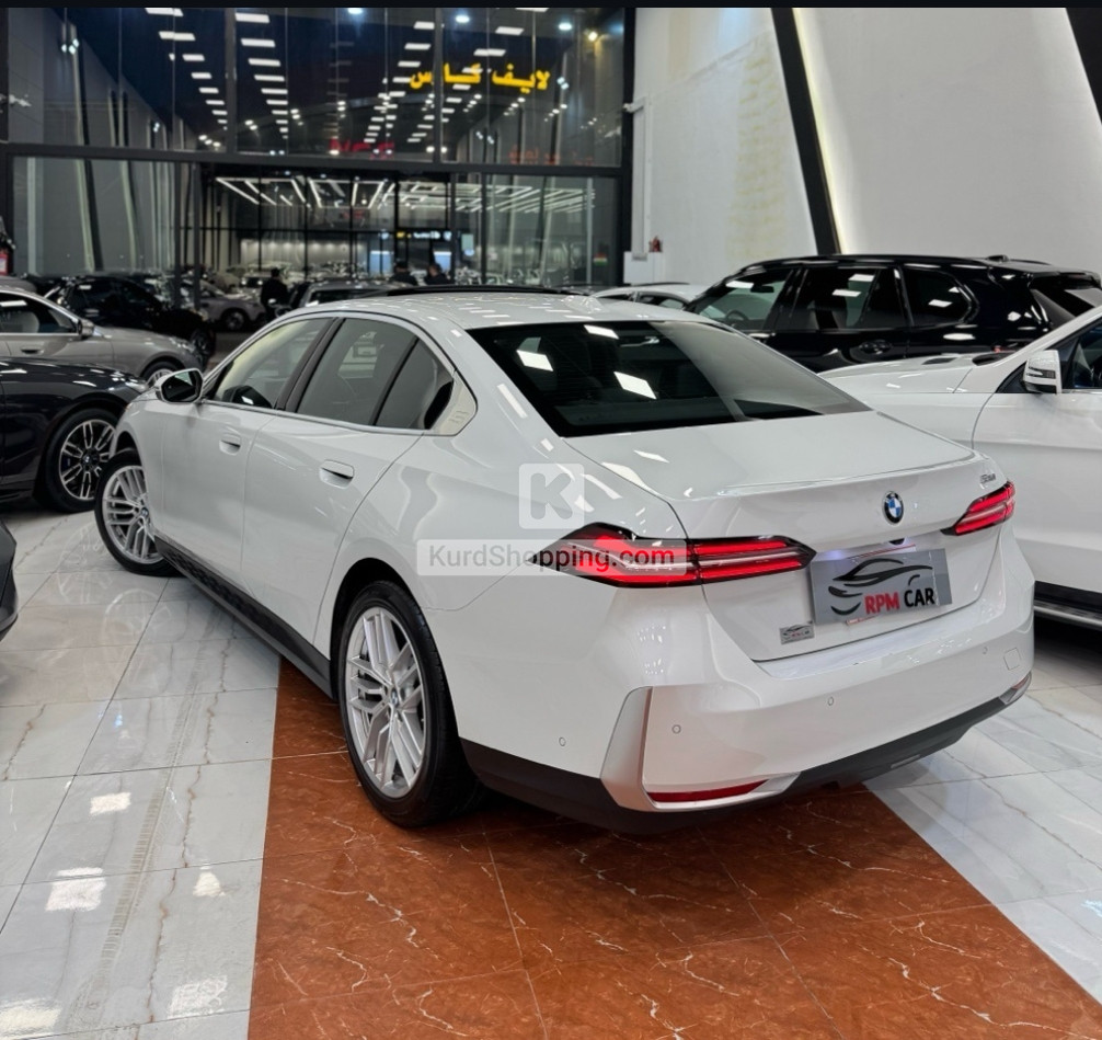 BMW 5 Series 2025