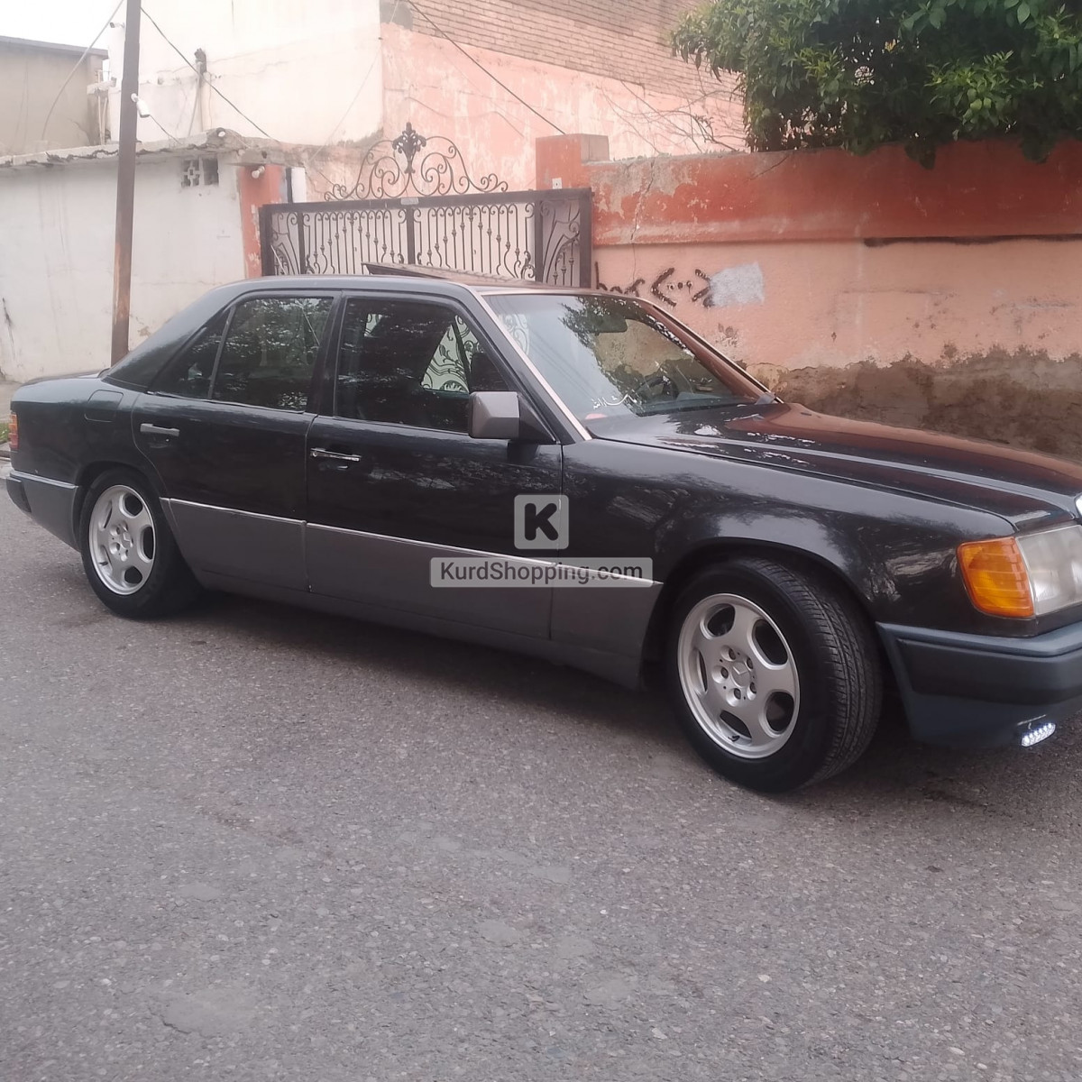 Mercedes Benz 300 1992