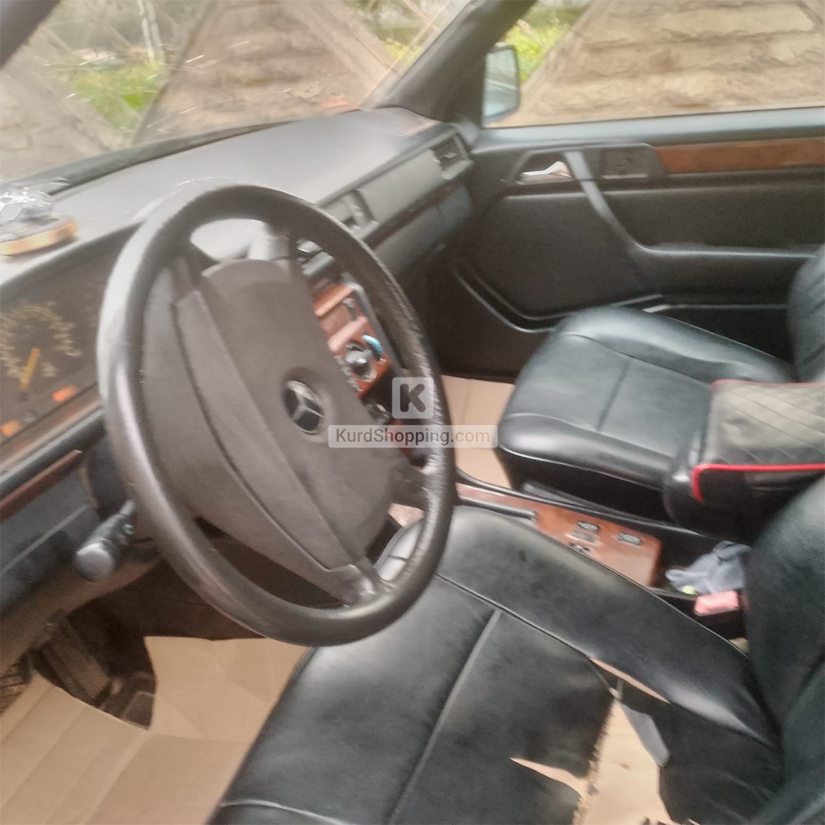 Mercedes Benz 300 1992