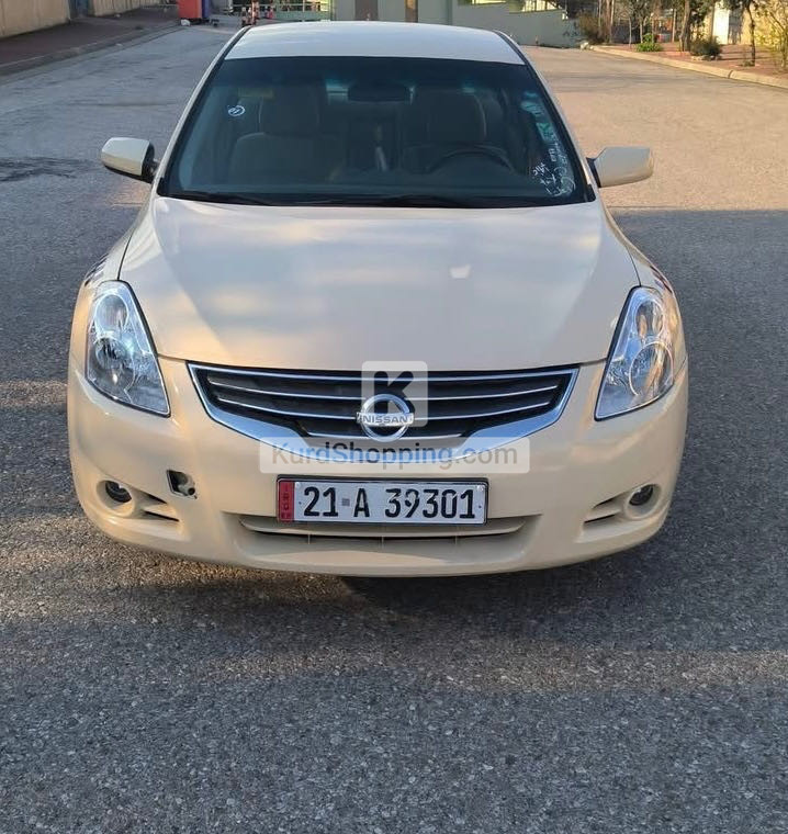 تاکسی ئاڵتیما ٢٠١٢ گێڕ عادی