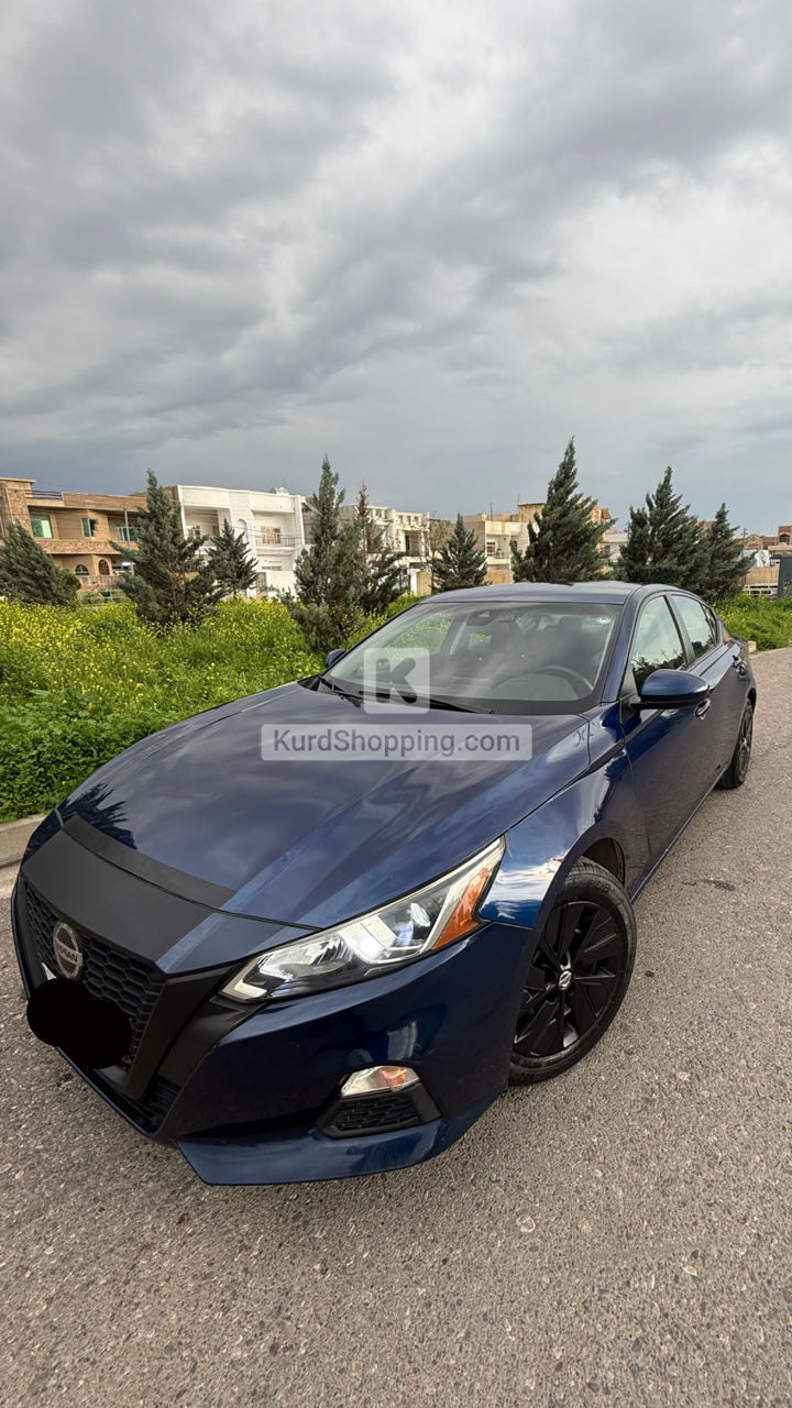 Nissan Altima 2022