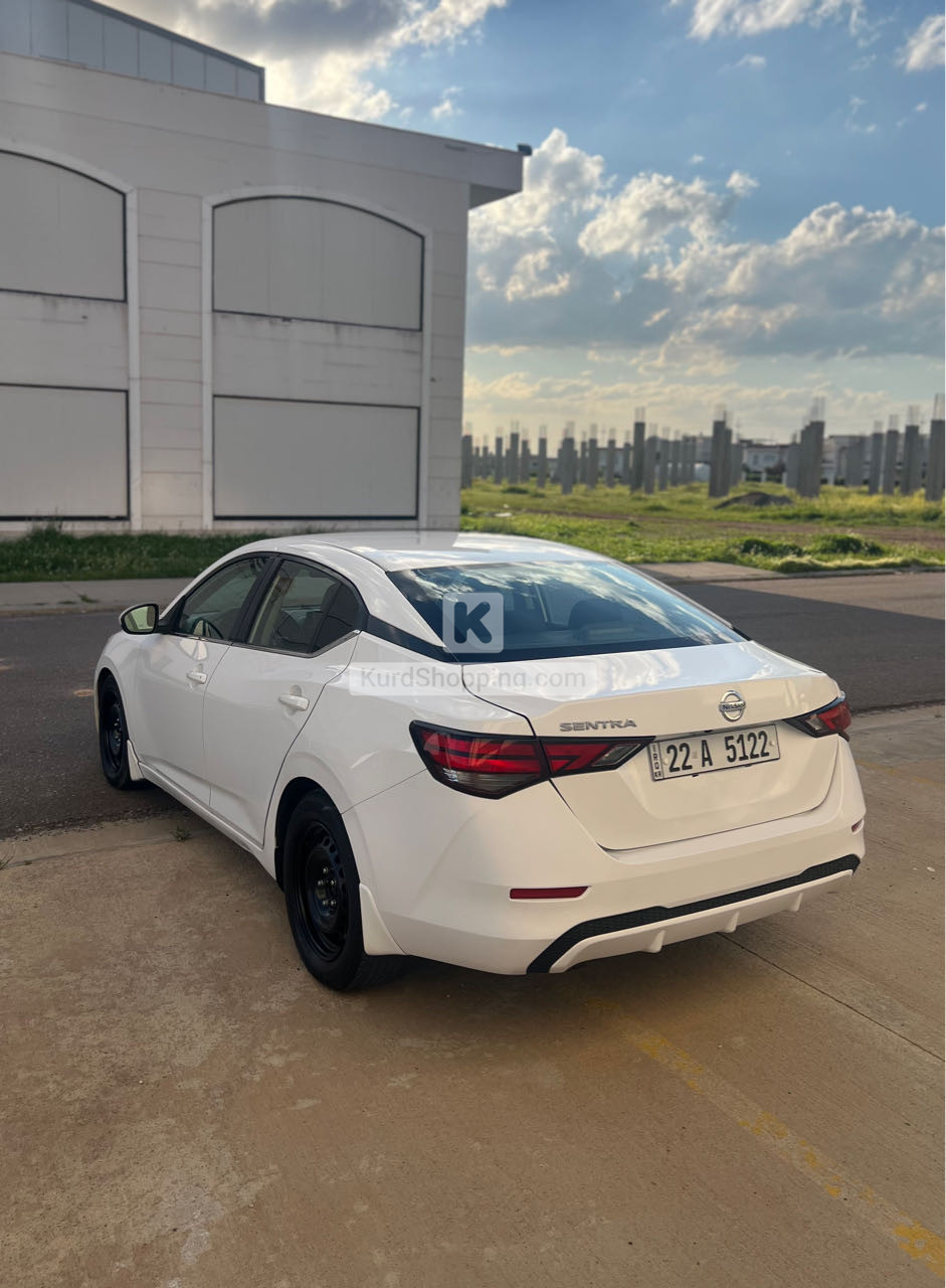 Nissan Sentra 2020