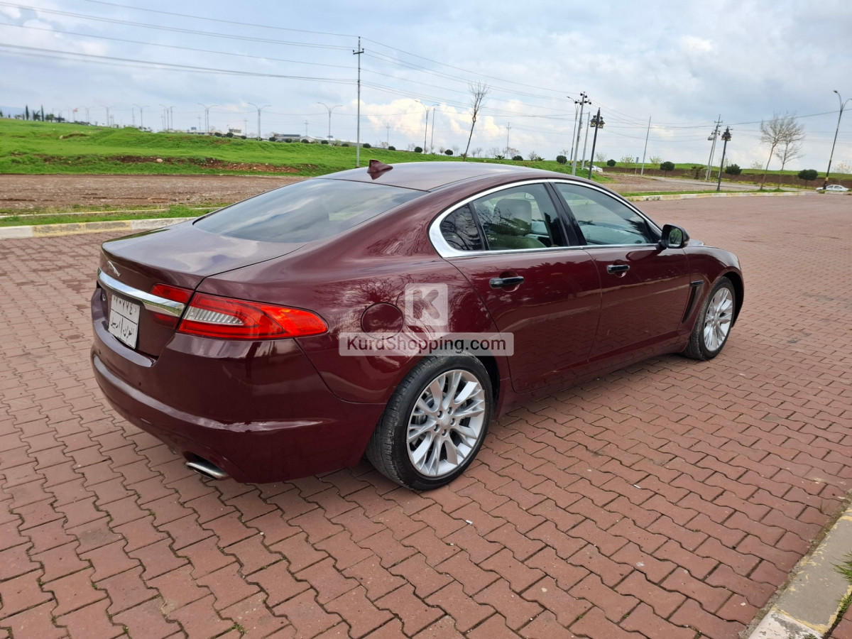 Jaguar XF 2015