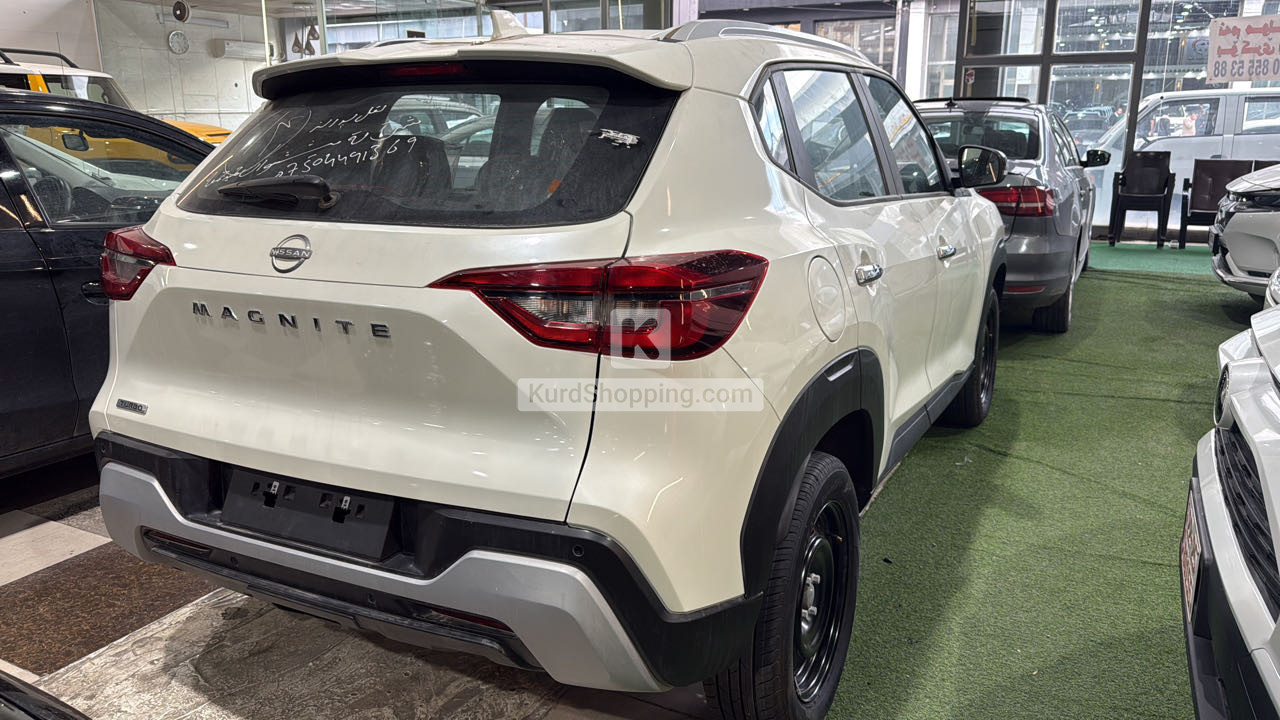 Nissan Kicks 2025