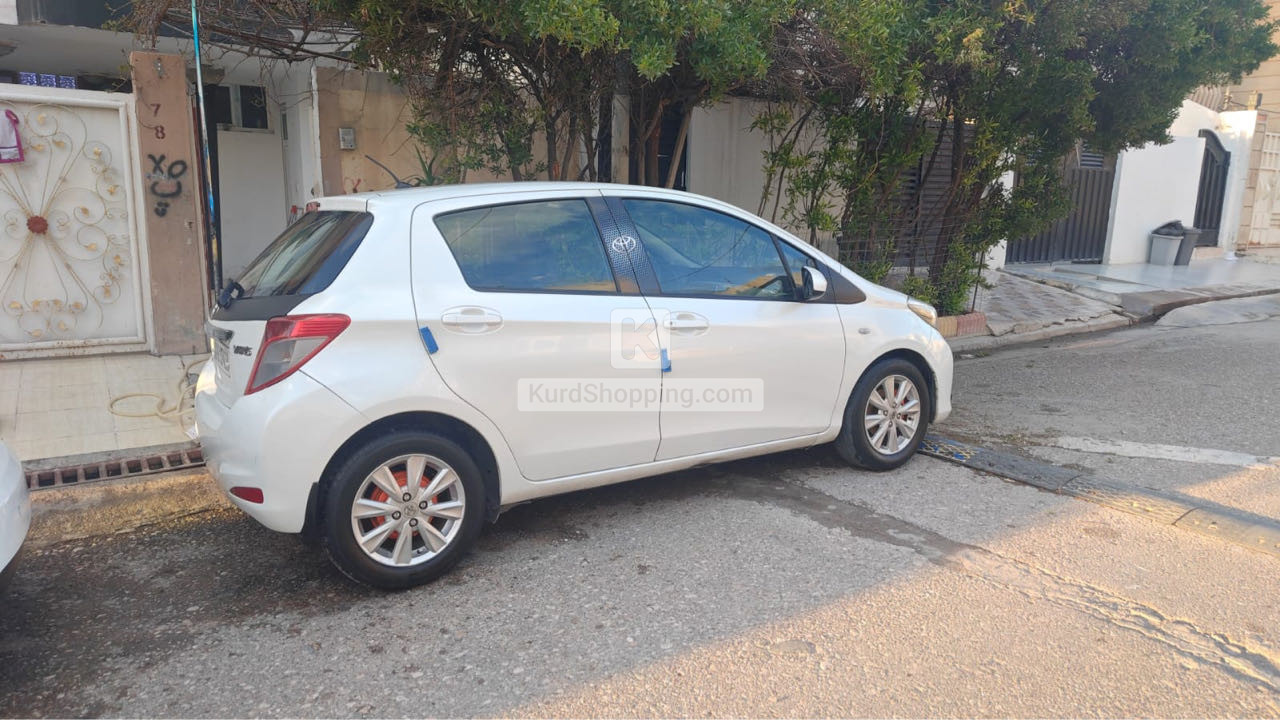 Toyota Yaris 2012