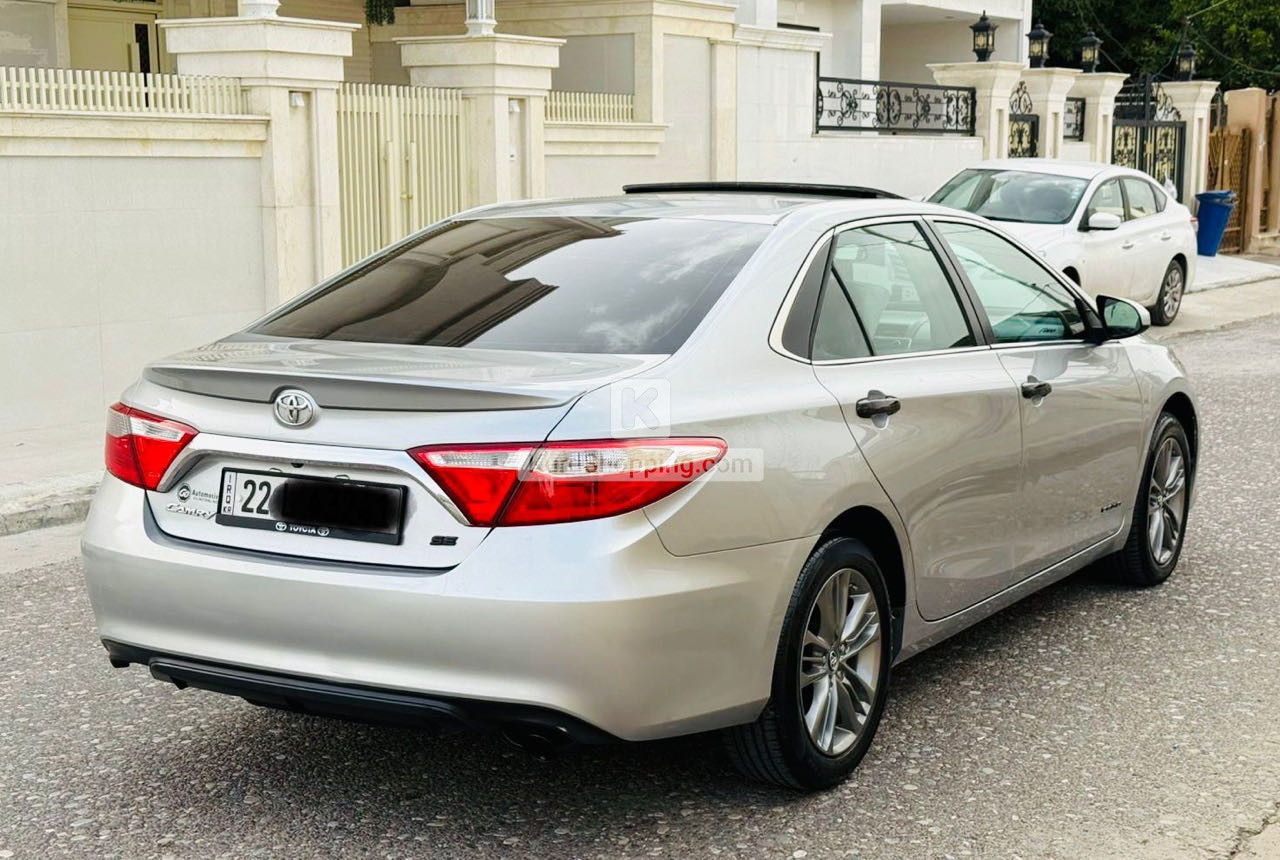 Toyota Camry 2017