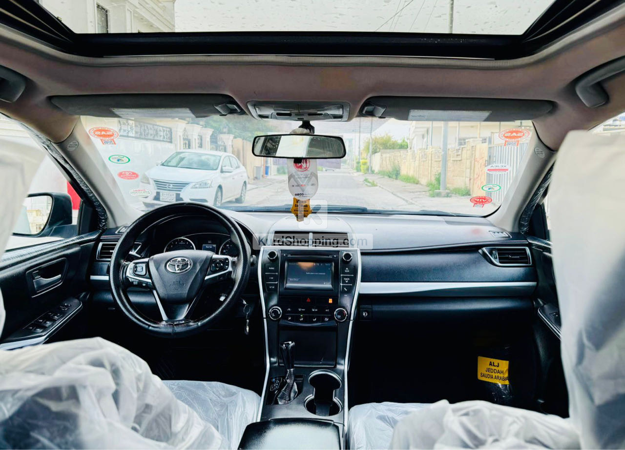 Toyota Camry 2017