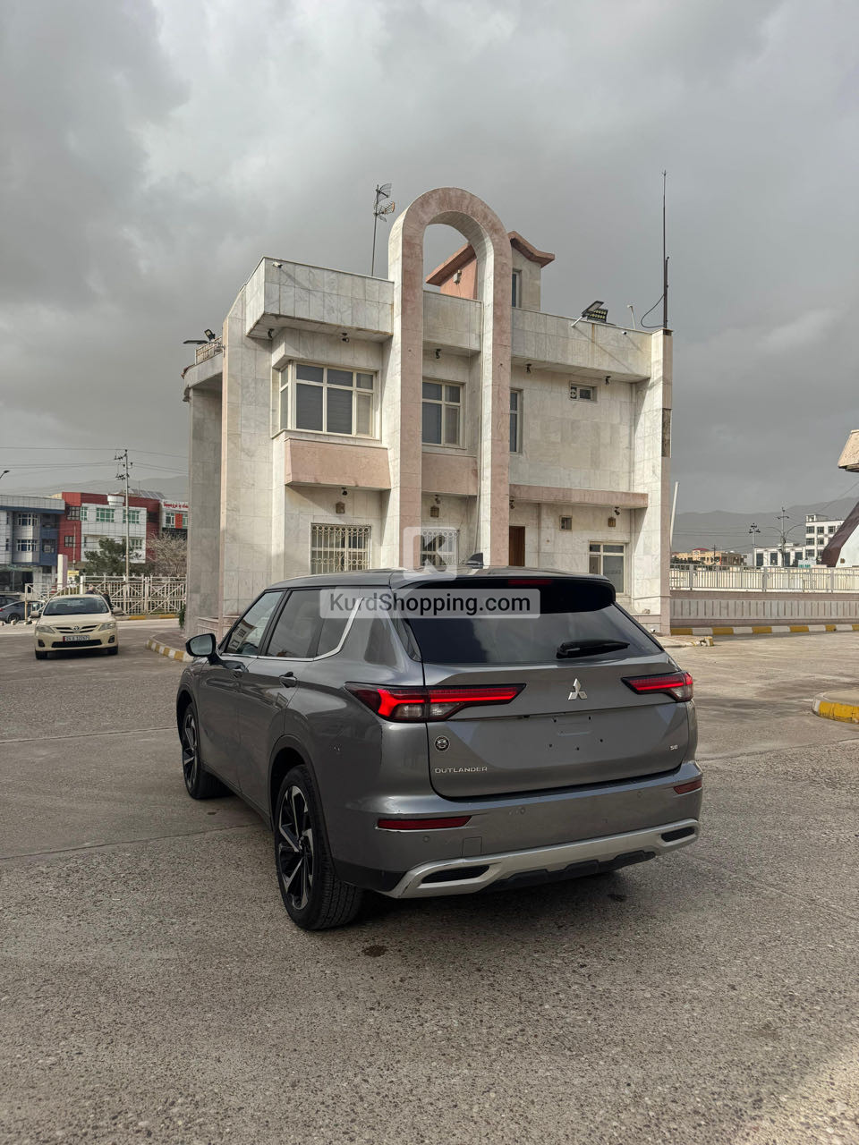 Mitsubishi Outlander 2024