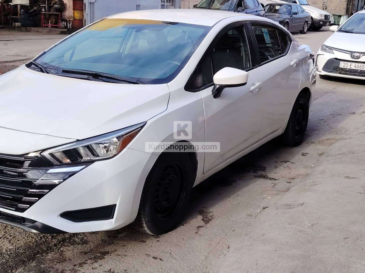 Nissan Sunny 2023
