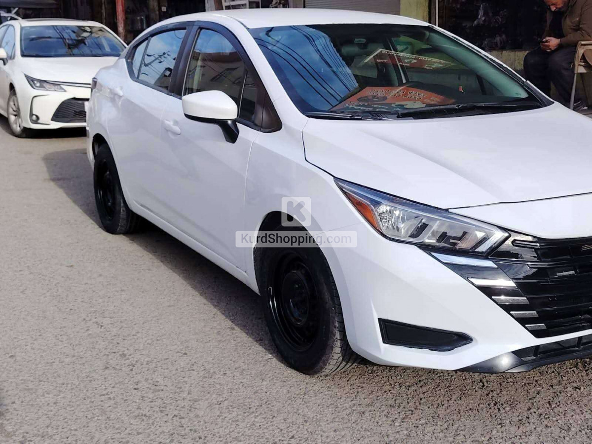 Nissan Sunny 2023