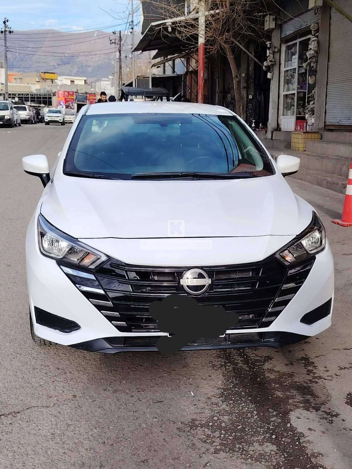 Nissan Sunny 2023