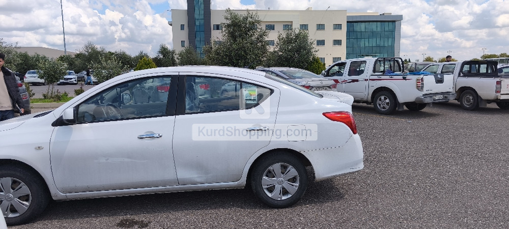 Nissan Sunny 2021