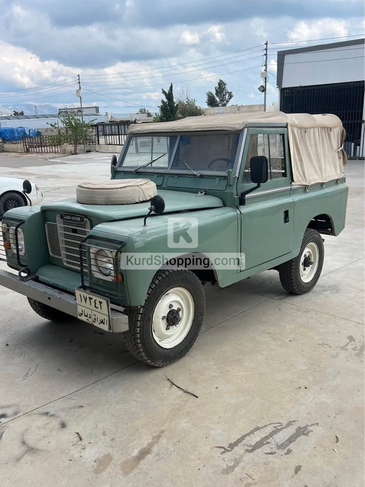 Land Rover Defender 1982