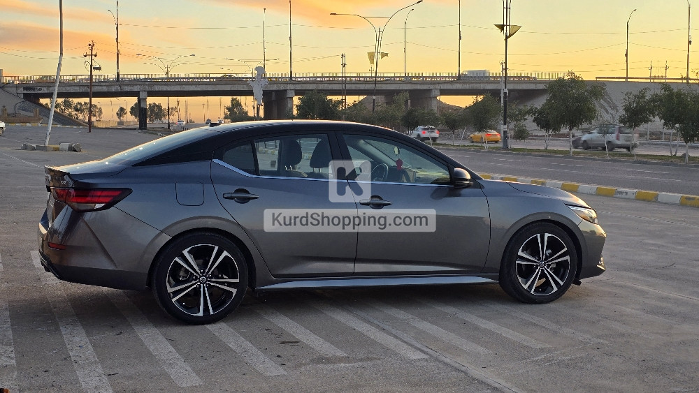 Nissan Sentra 2023