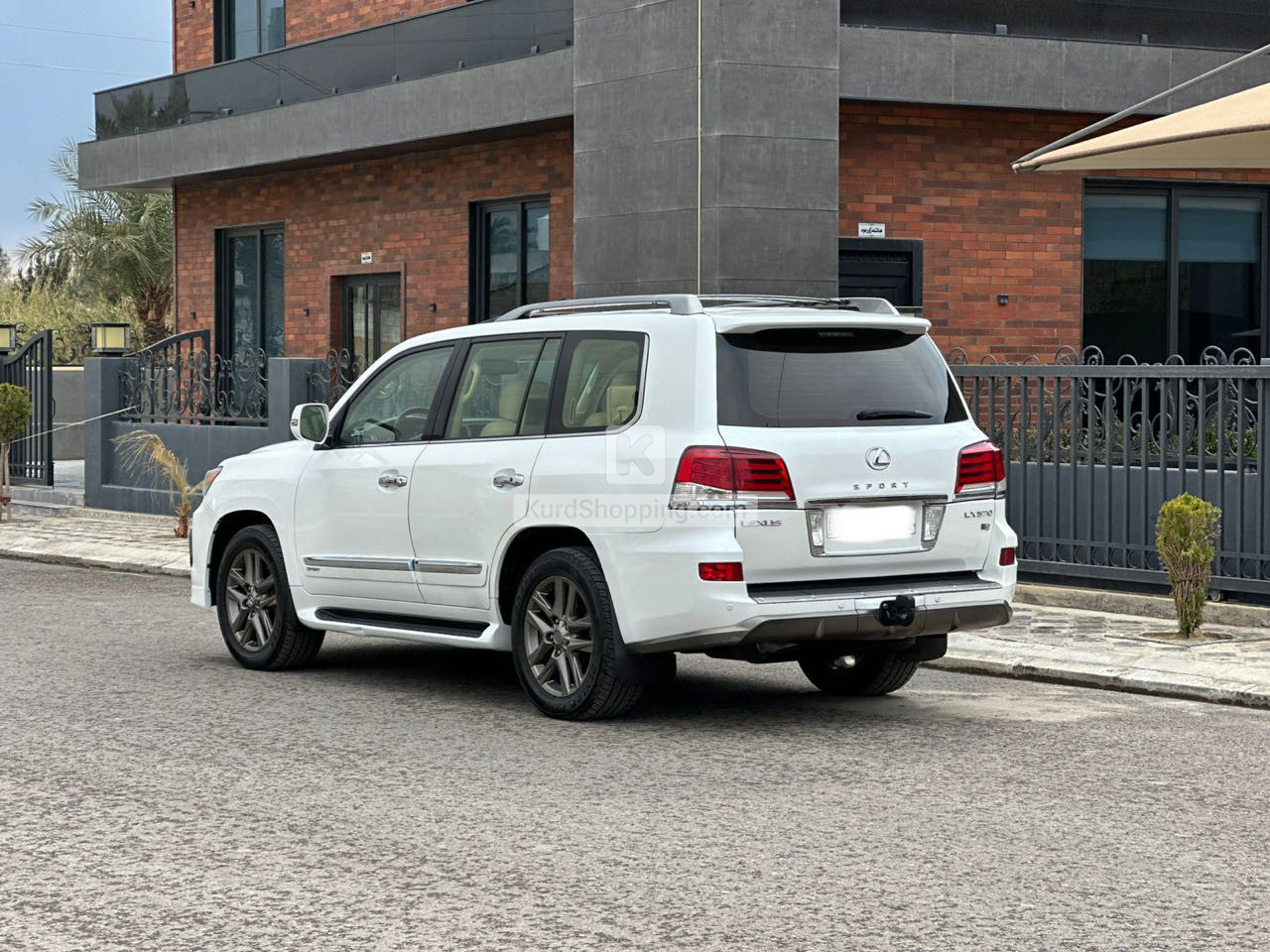 Lexus LX570 2013