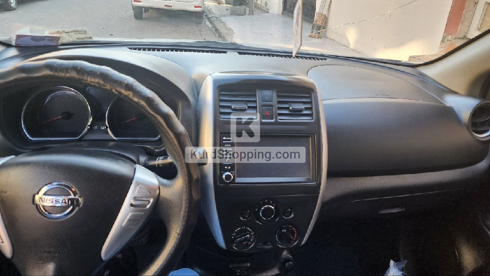 Nissan Versa 2019
