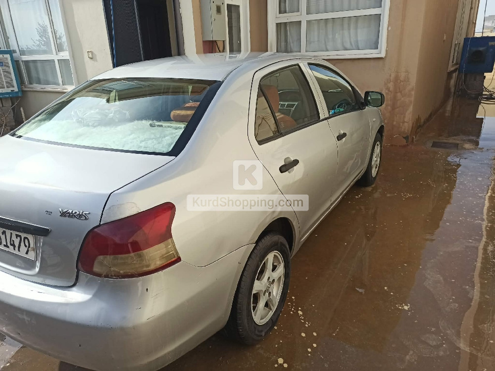 Toyota Yaris 2008